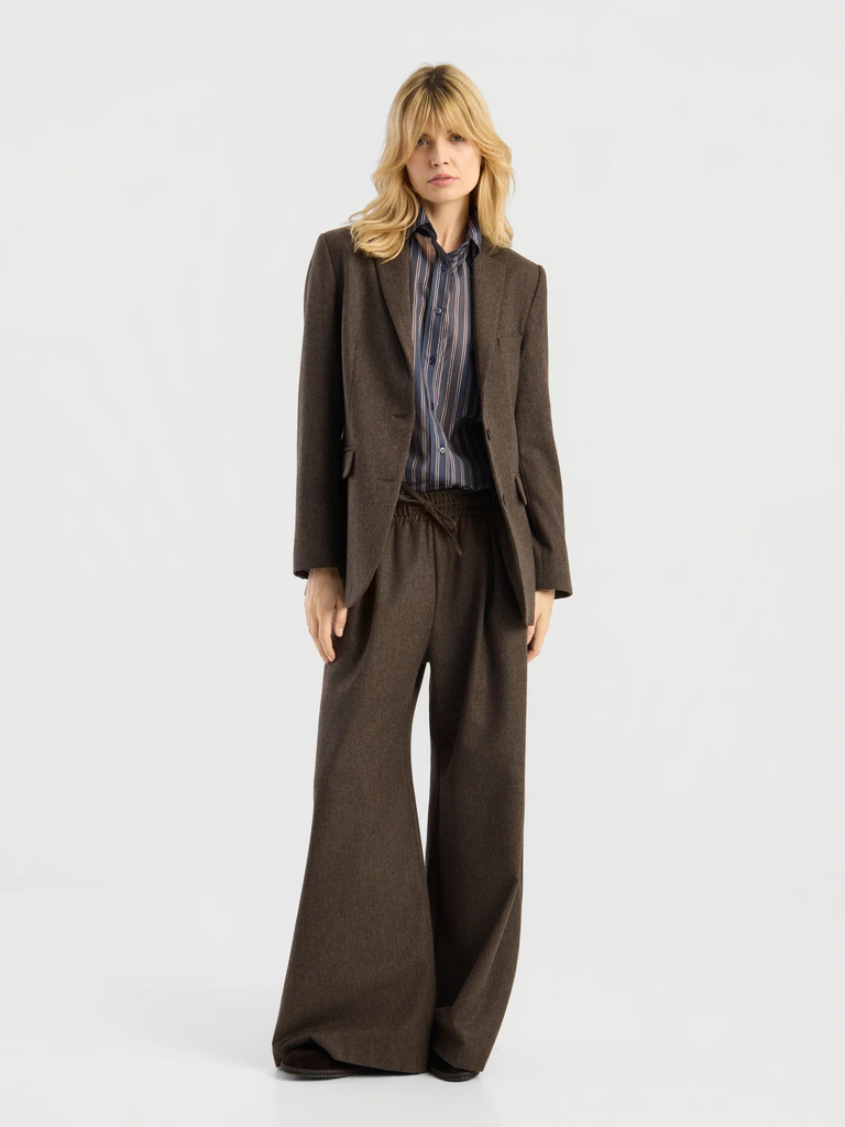 Hose Josy Brown