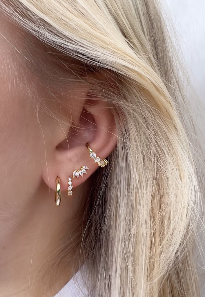 super LOVED studios - Ear Cuff Hella Zirkonia Gold