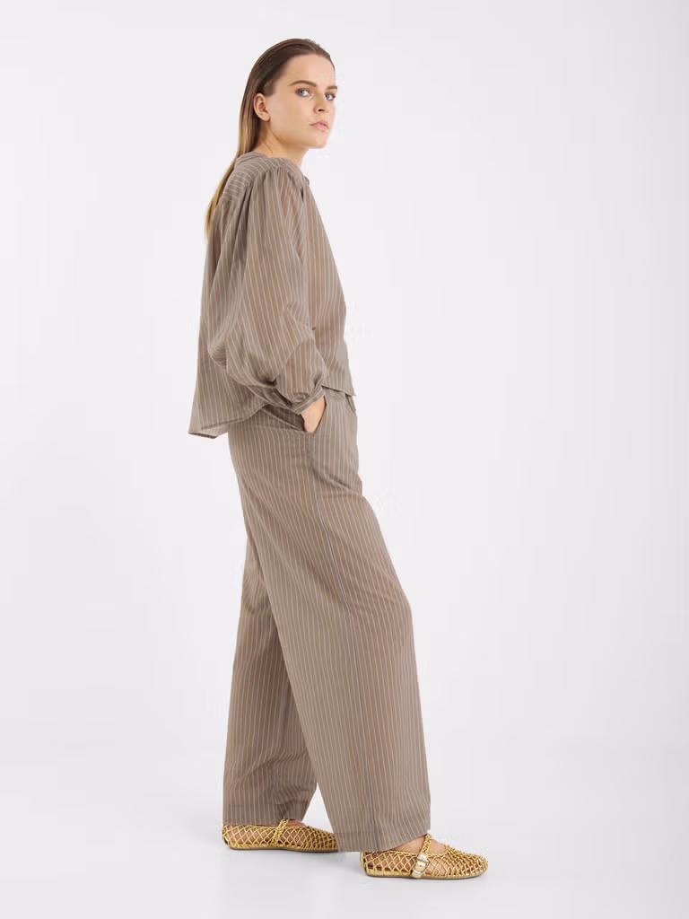 SoSue - Hose Josy Voile Taupe Stripes