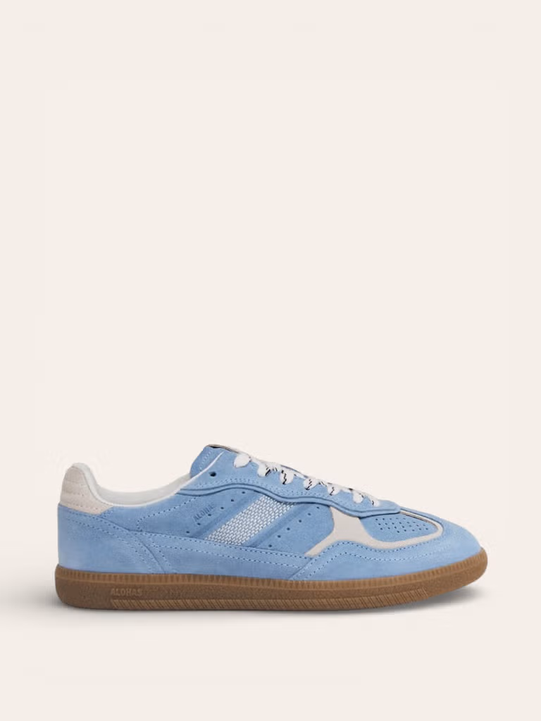 Sneaker Rife in Cornflower Blue