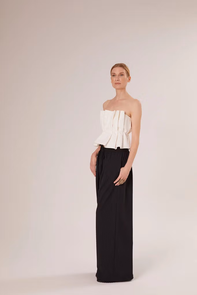 SoSue - Top Pleat Black