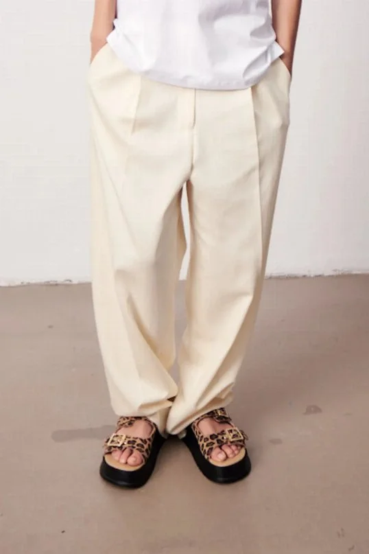 Hose Paris in Off White