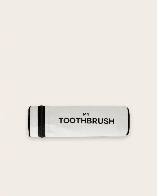 Tasche My Toothbrush in Weiß