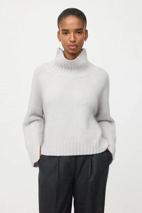 Pullover Girlfriend Turtleneck Quiet Grey